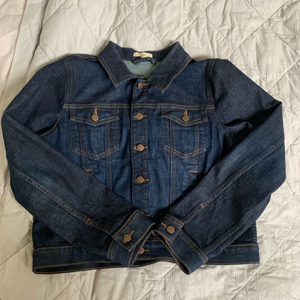 Cropped denim jacket - Eileen Fisher organic cotton.  Ex quality and condition!